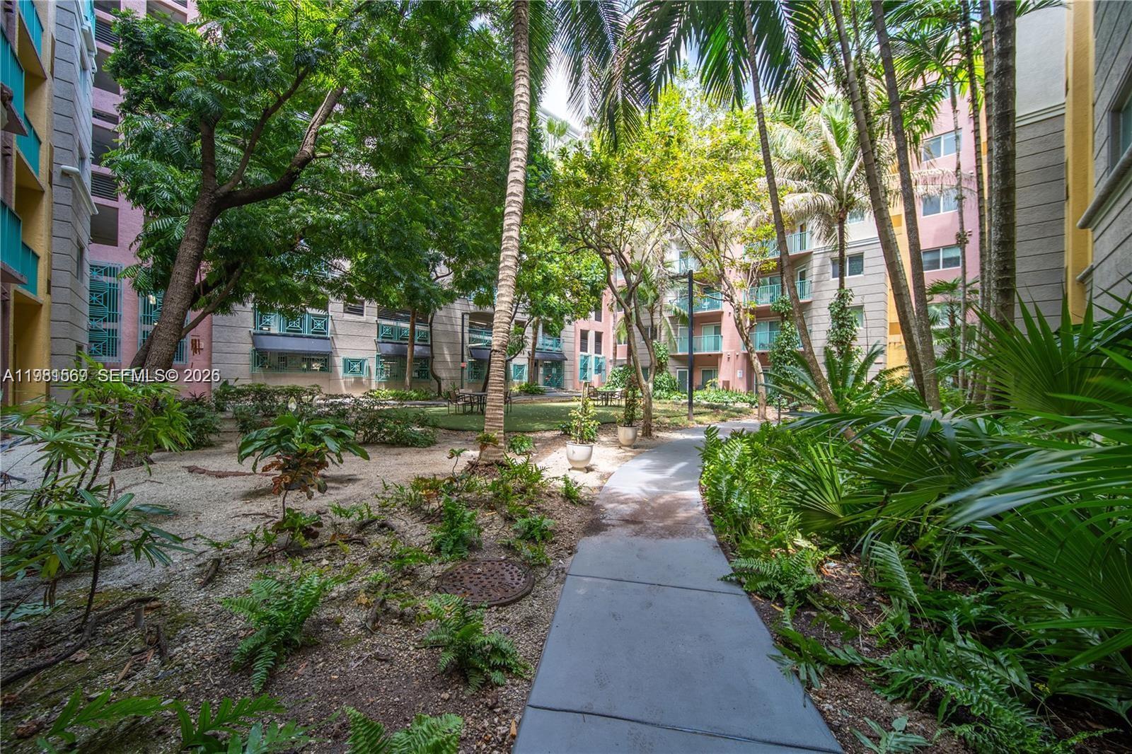 6001 SW 70th St # 130