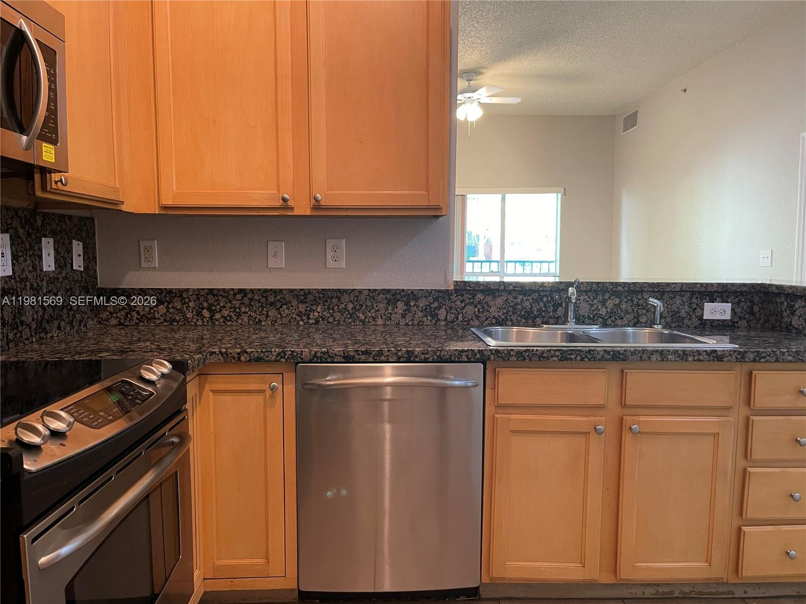 6001 SW 70th St # 130