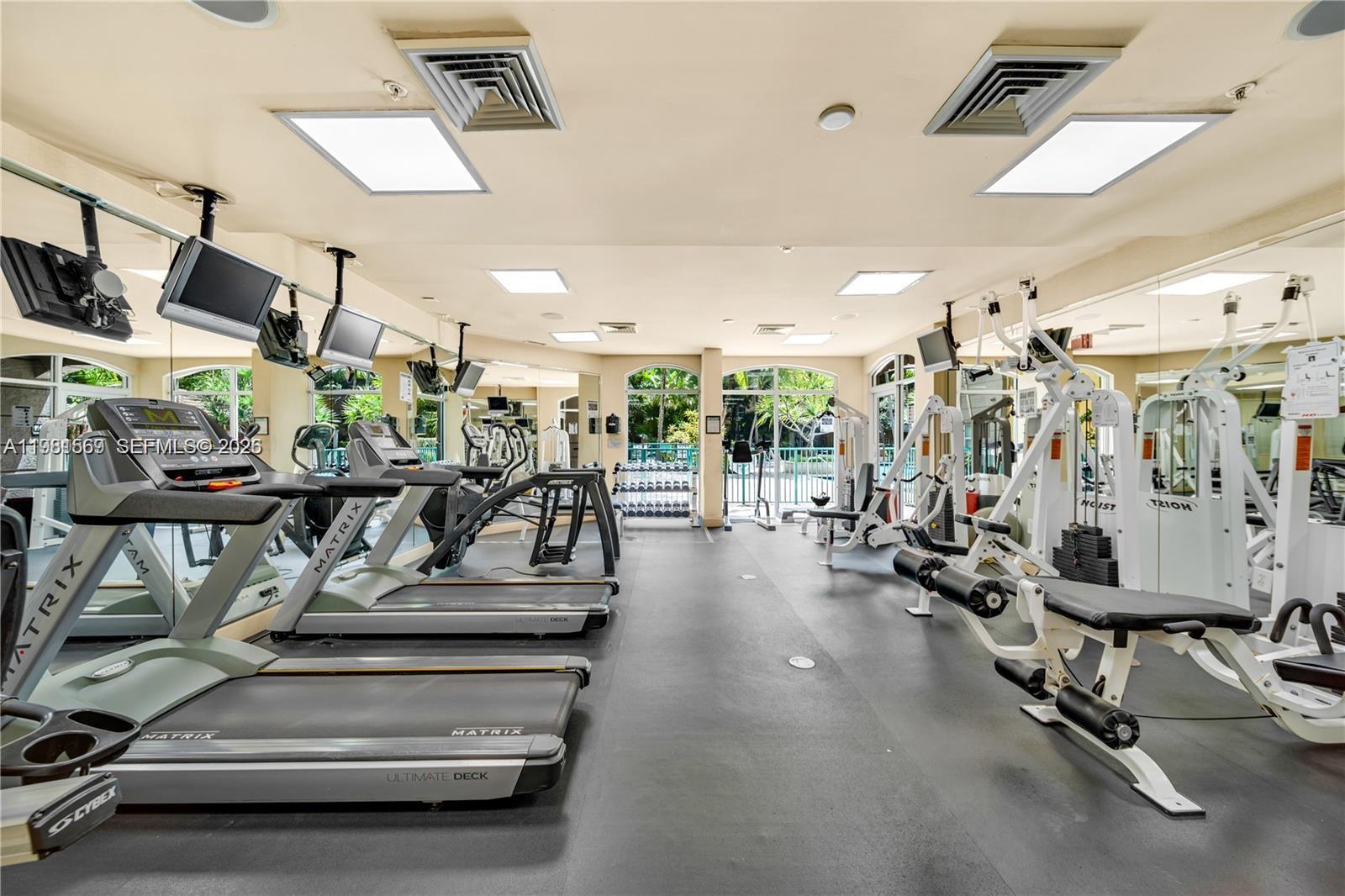 6001 SW 70th St # 130