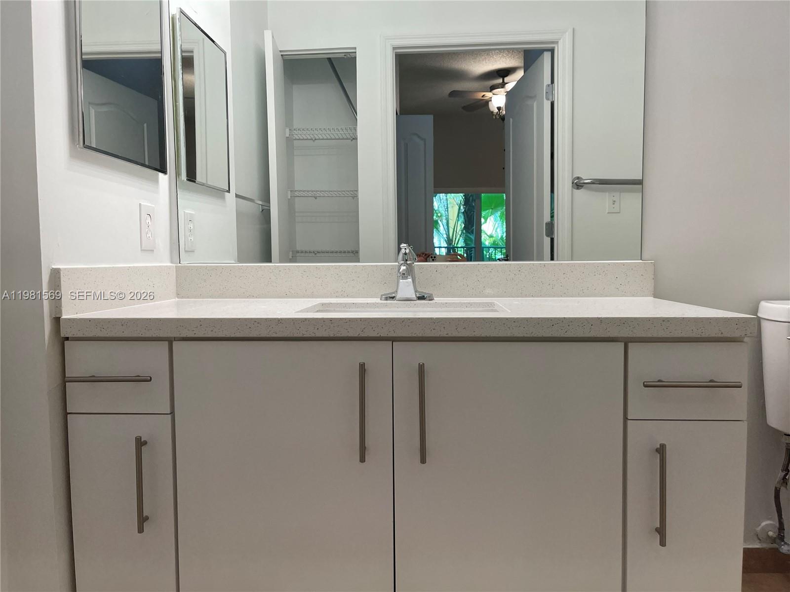 6001 SW 70th St # 130