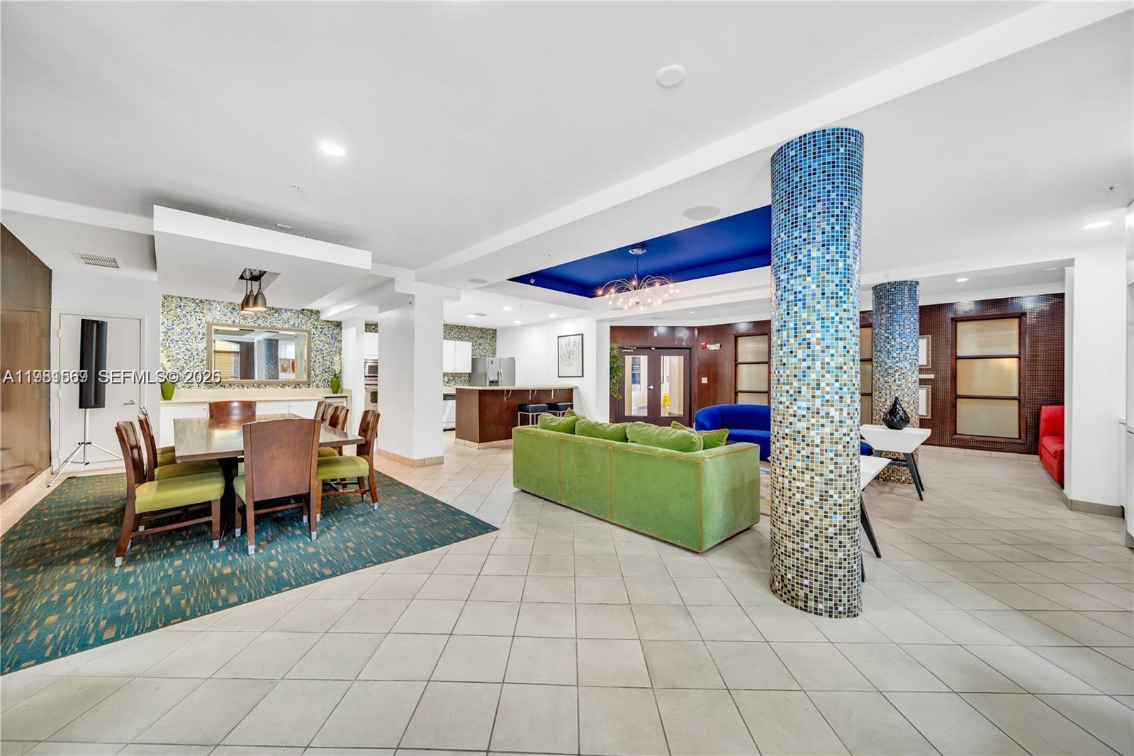 6001 SW 70th St # 130