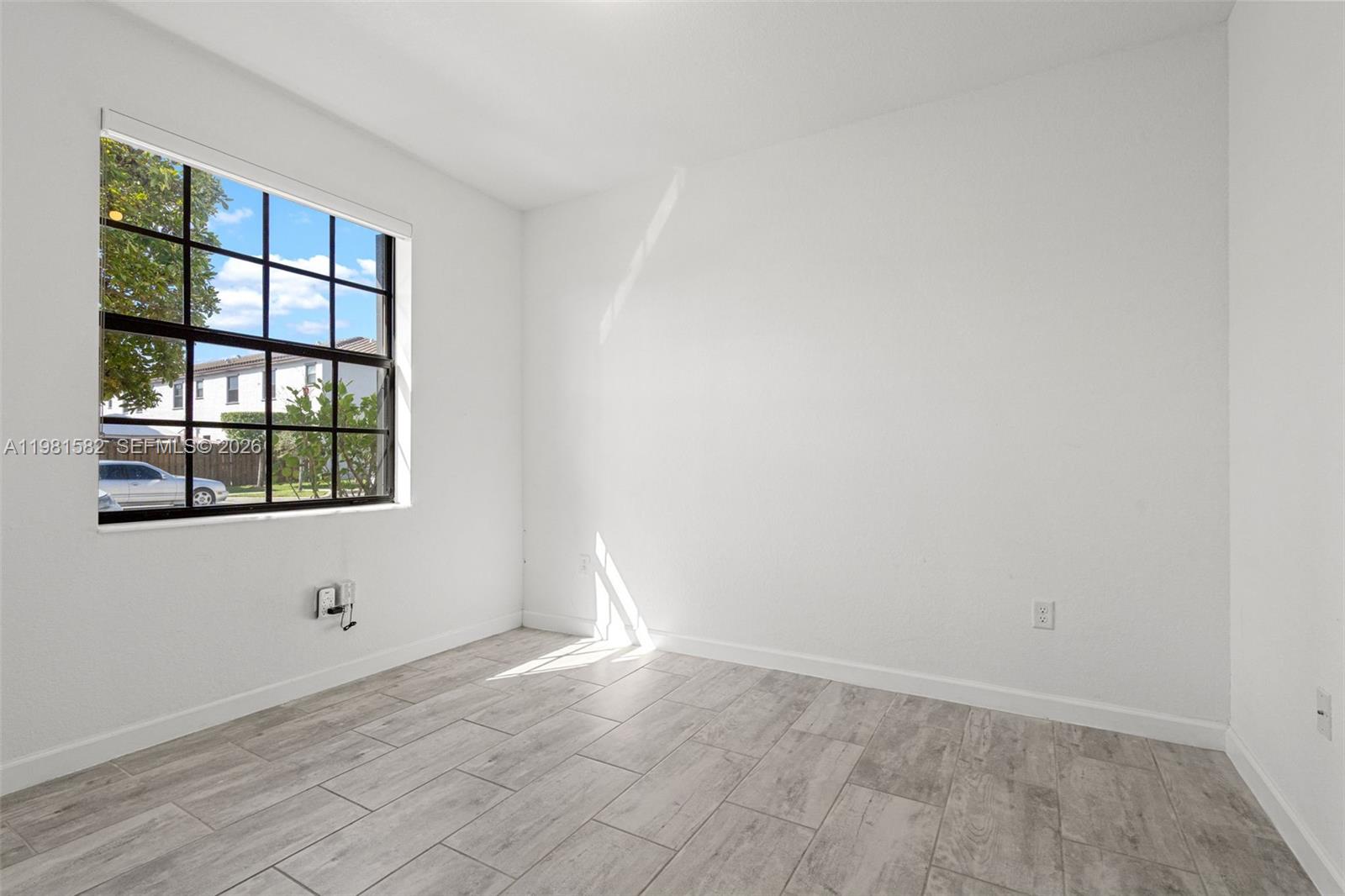 11363 SW 250th Ter # 11363