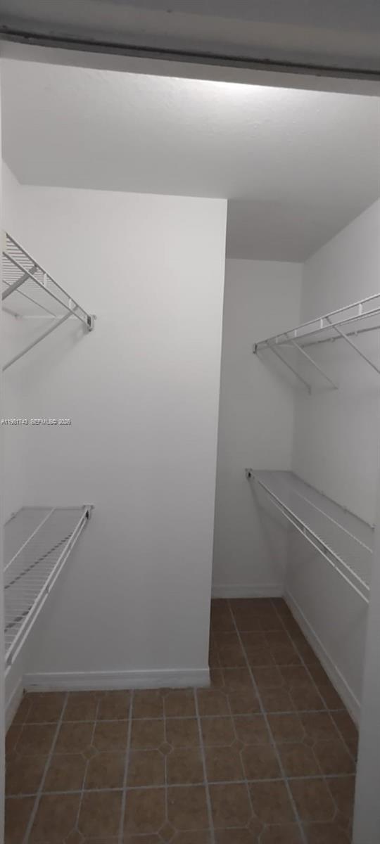 6940 NW 179th St # 7 Unit: 303-7