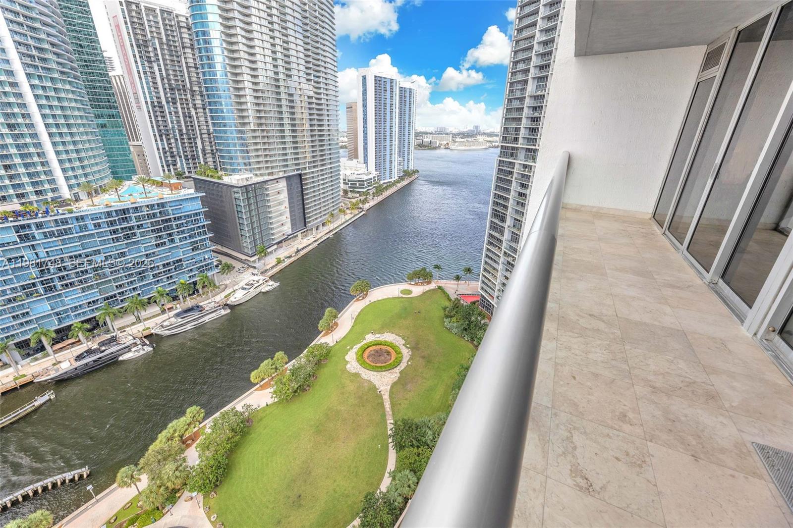 485 Brickell Ave # 2503