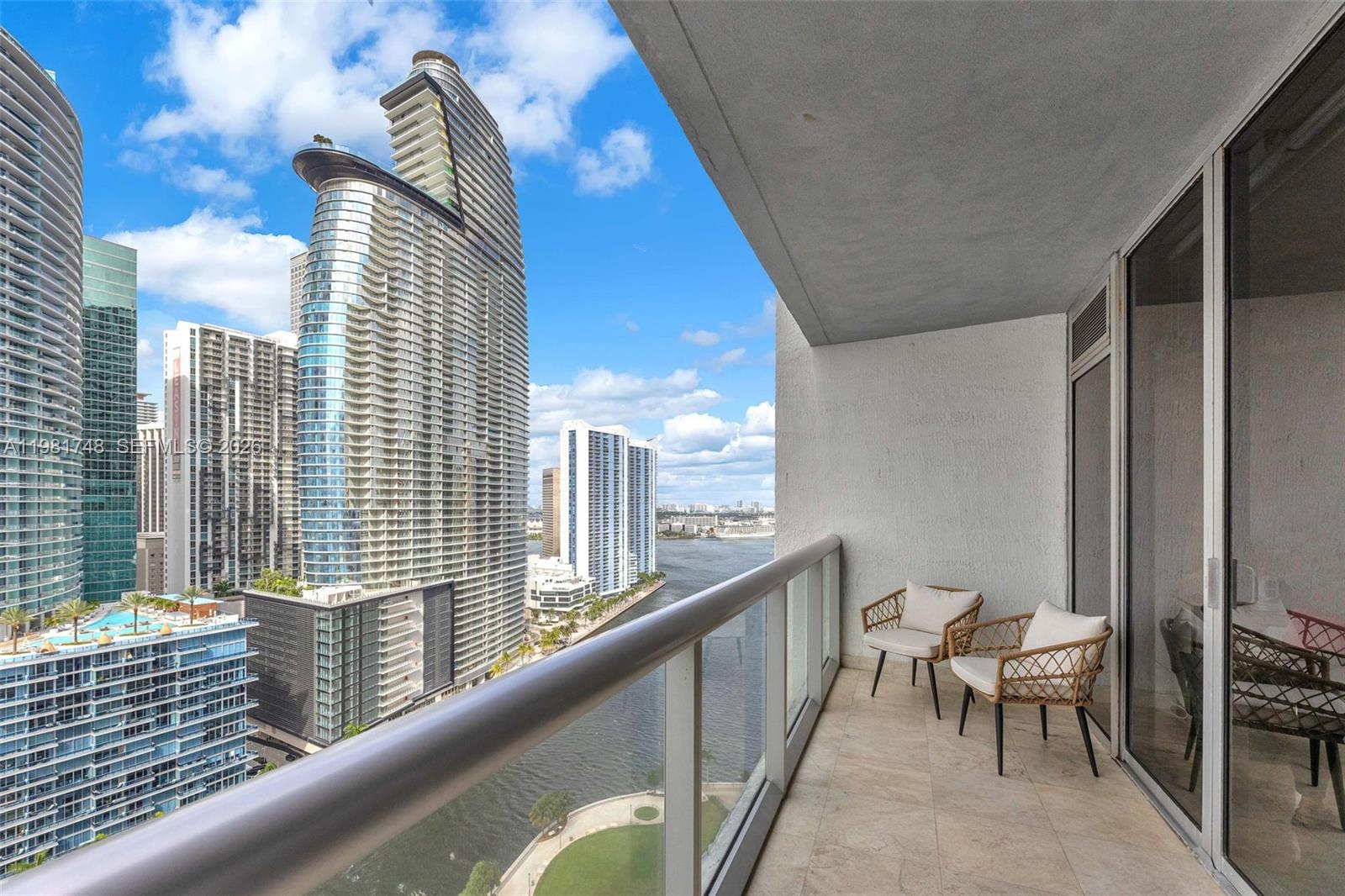 485 Brickell Ave # 2503