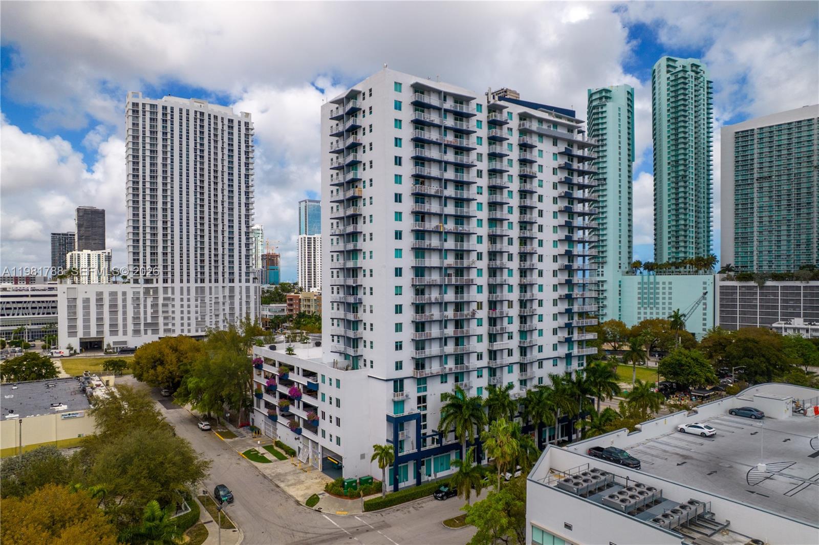 275 NE 18th St # 808