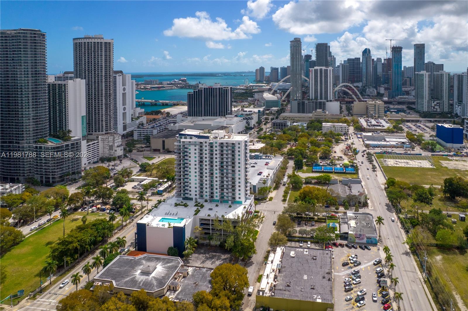 275 NE 18th St # 808