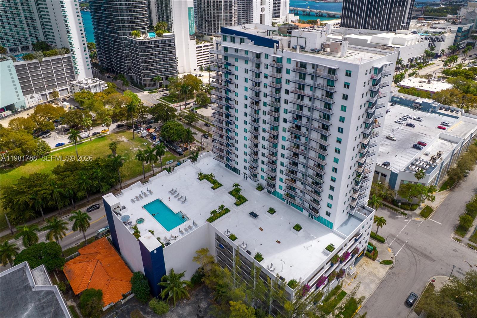275 NE 18th St # 808