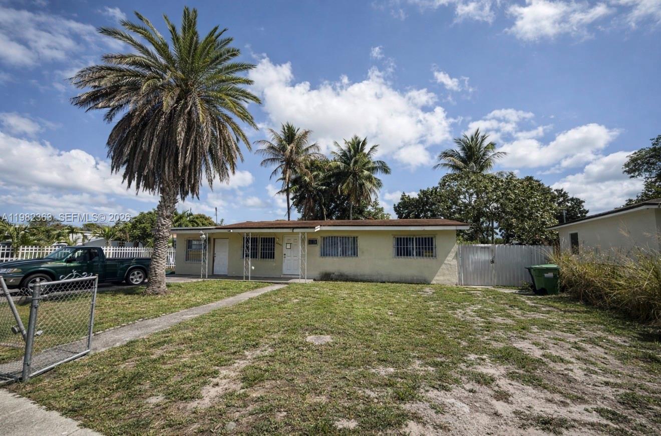 8525 NW 32nd Ct