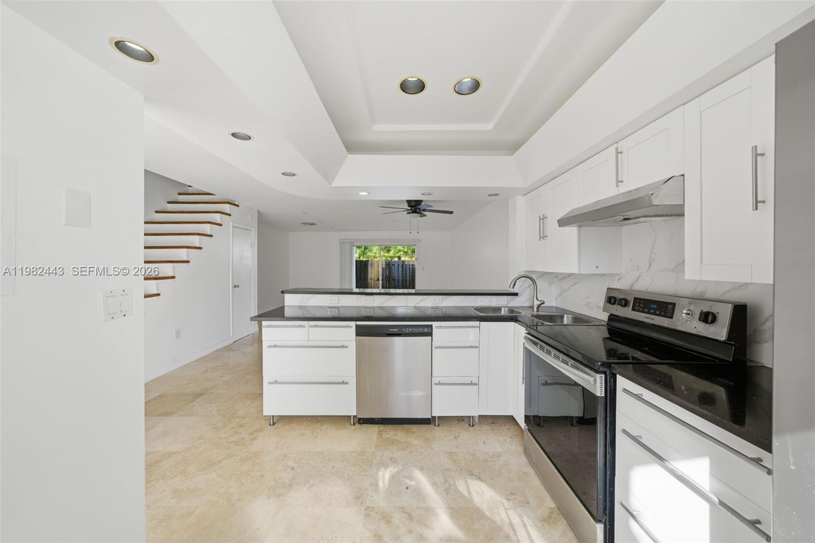 8313 SW 137th Ave # 8313