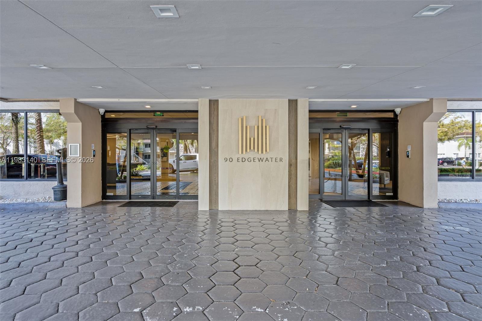 90 Edgewater Dr # 1216