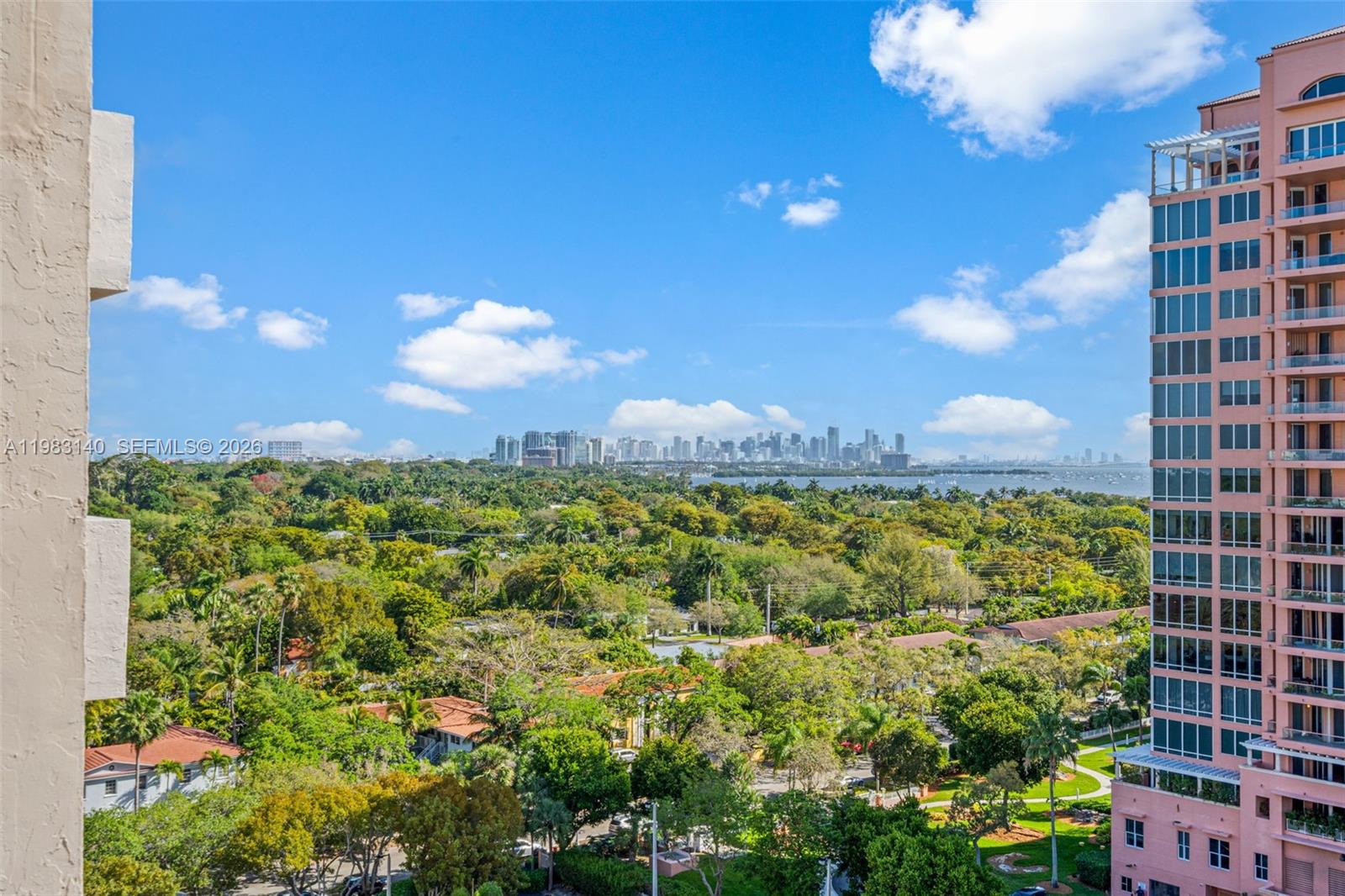 90 Edgewater Dr # 1216