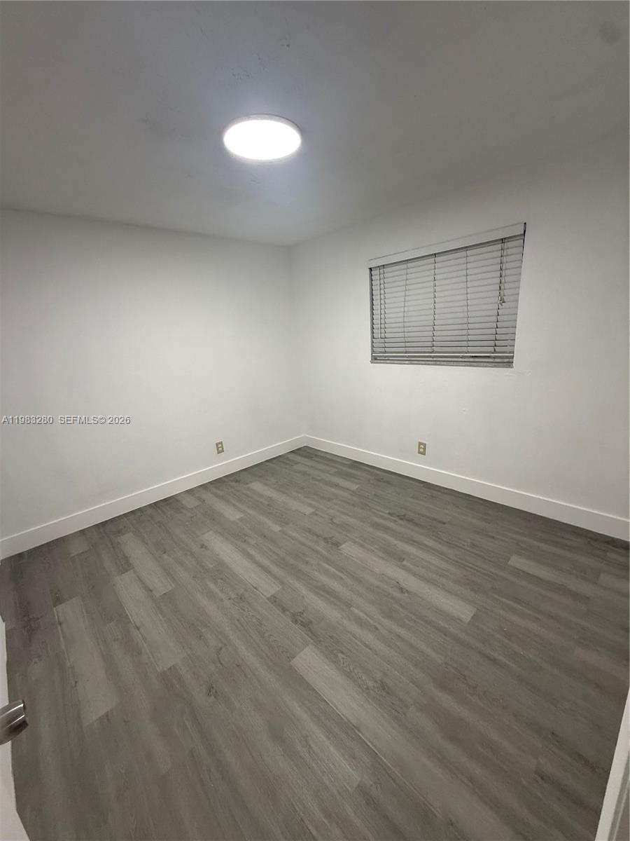 1736 N 16th Ct # 2 Unit: 1-2