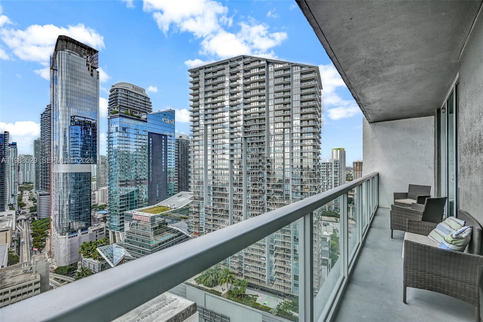 55 SE 6th St # 3404