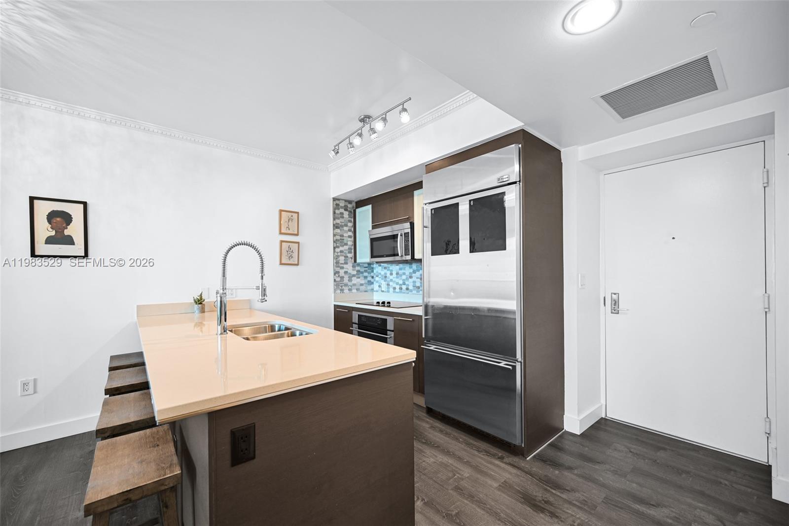 55 SE 6th St # 3404