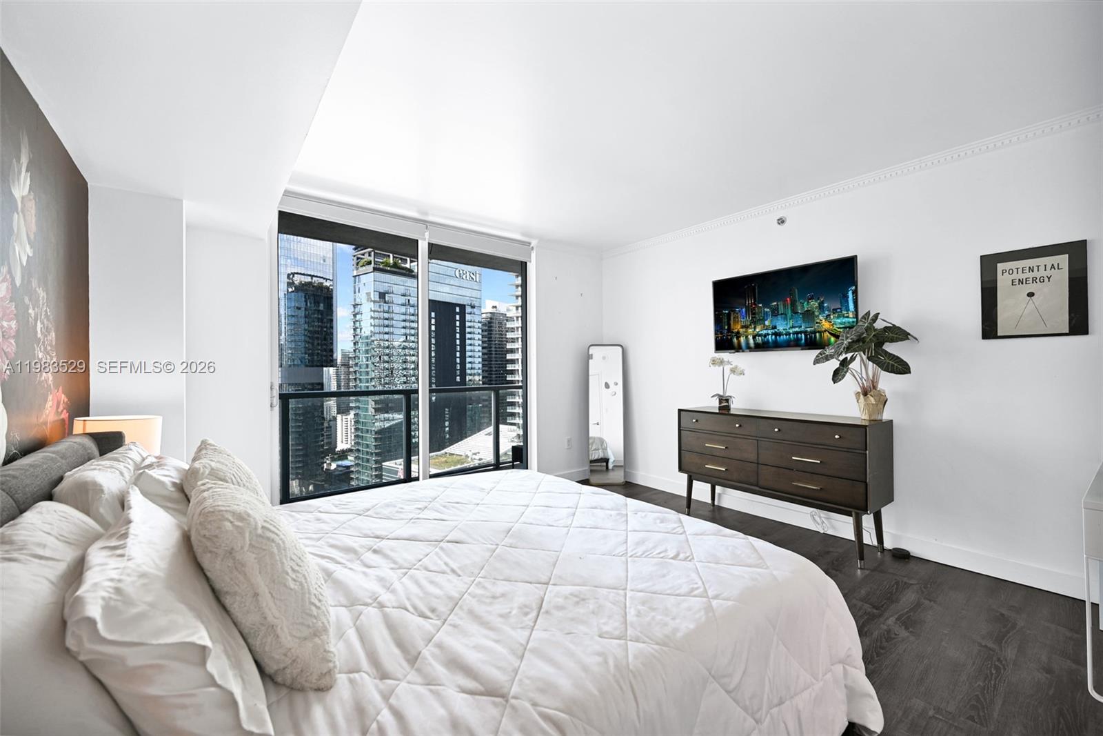55 SE 6th St # 3404
