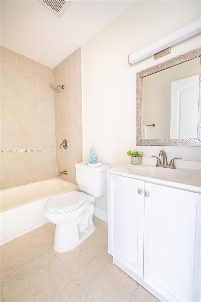 6110 SW 129th Pl # 1705