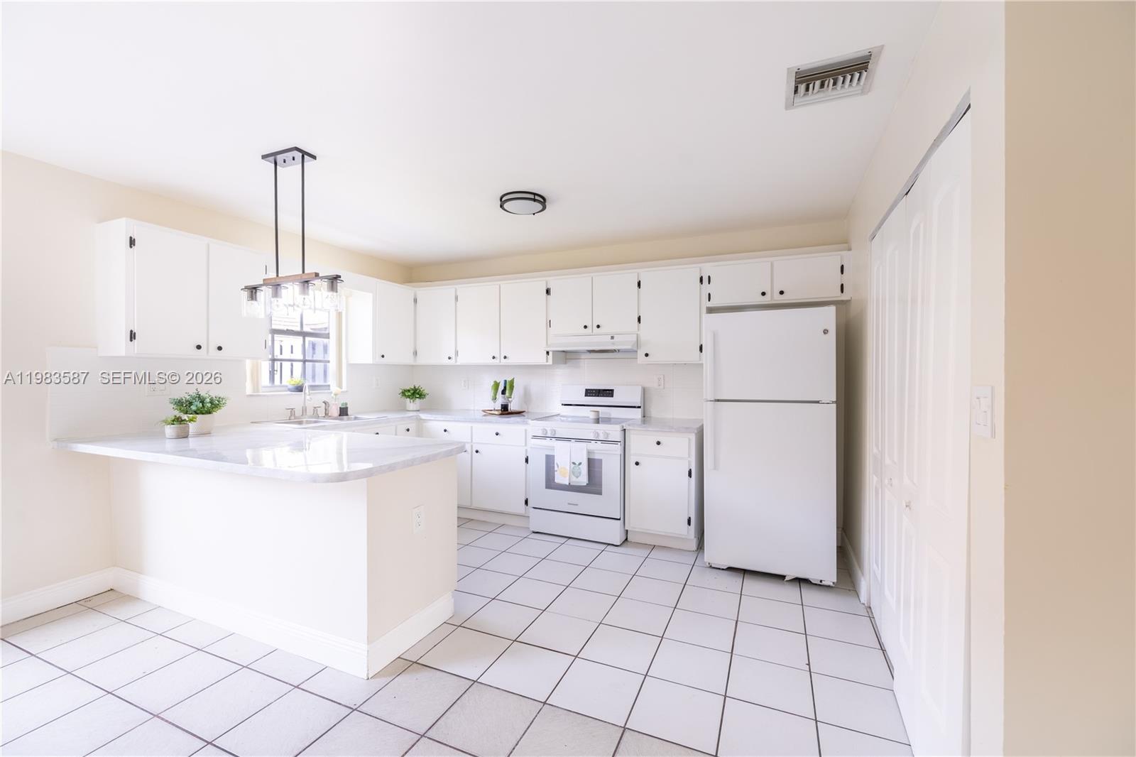 6110 SW 129th Pl # 1705