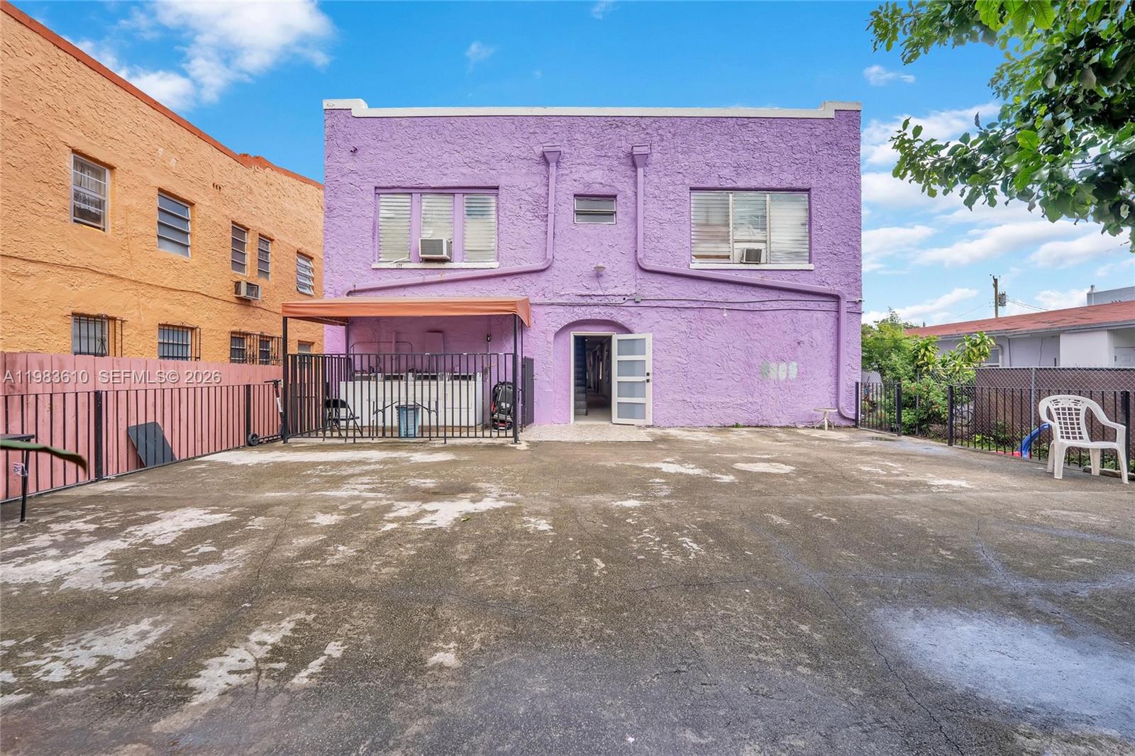 1554 SW 5th St # 11c