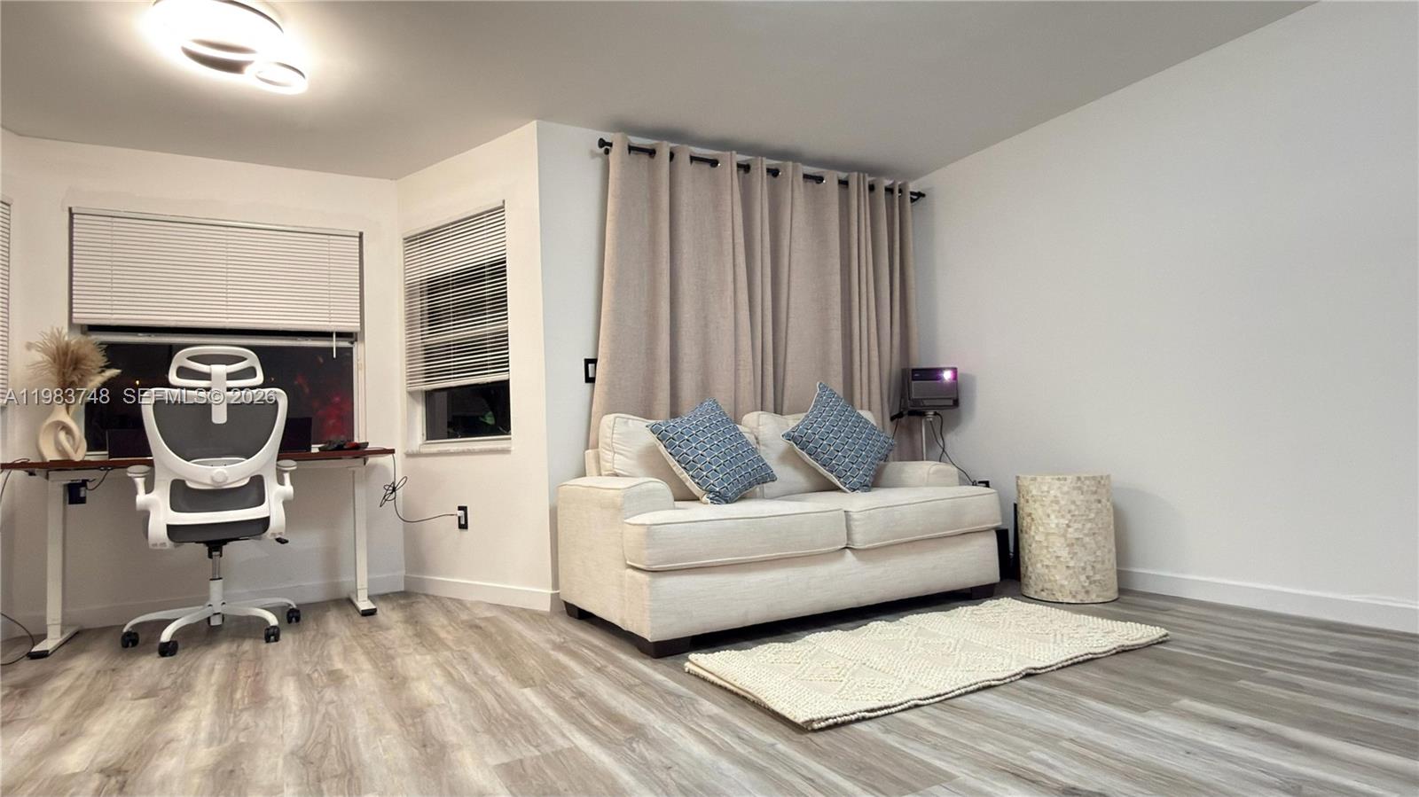 1001 SW 98th Ave # 00