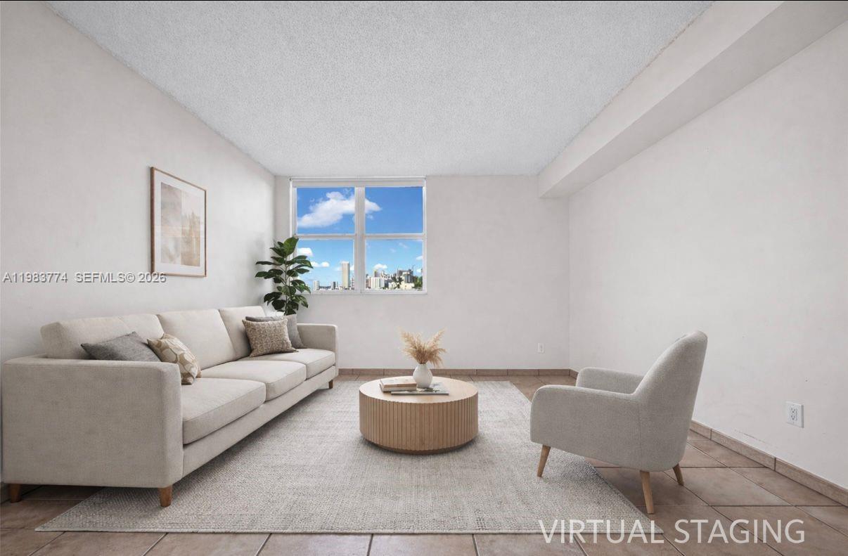 2475 Brickell Ave # 703