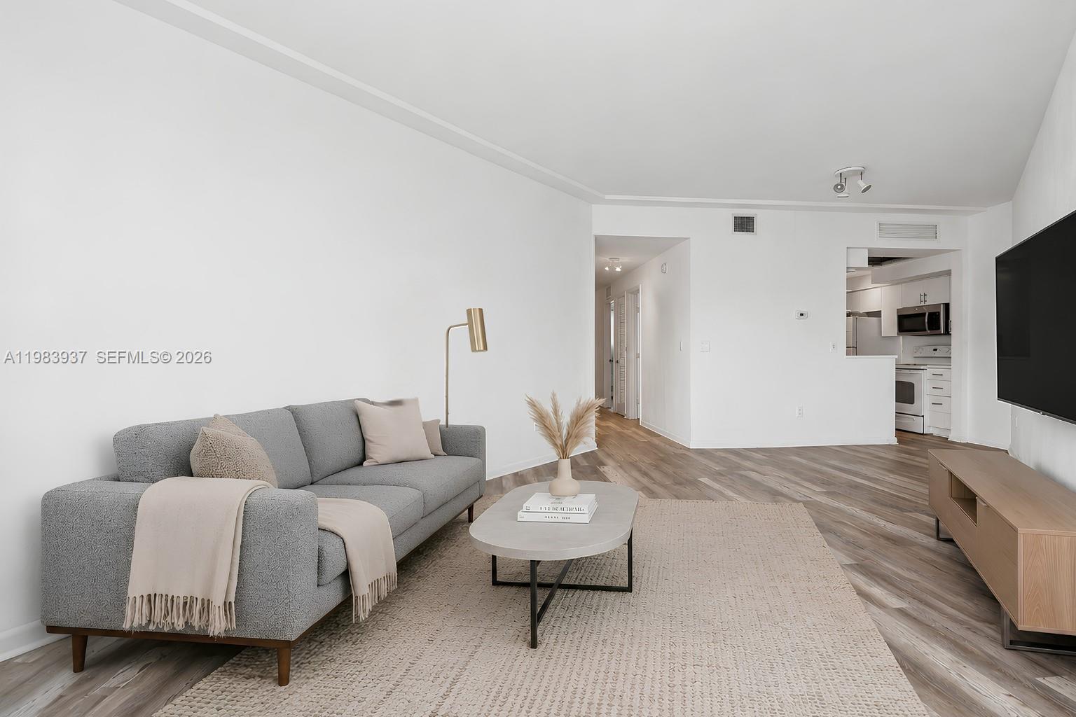 1185 Marseille Dr # 202
