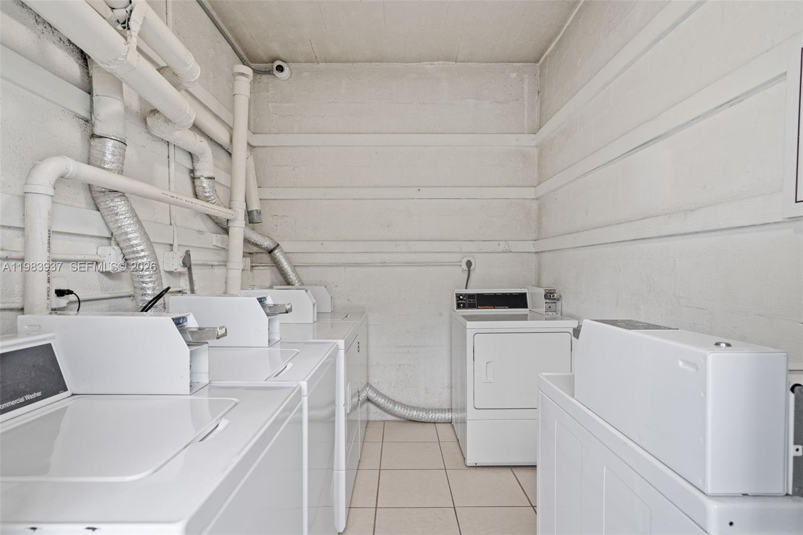 1185 Marseille Dr # 202