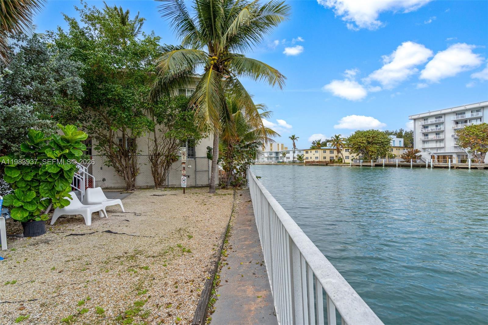 1185 Marseille Dr # 202