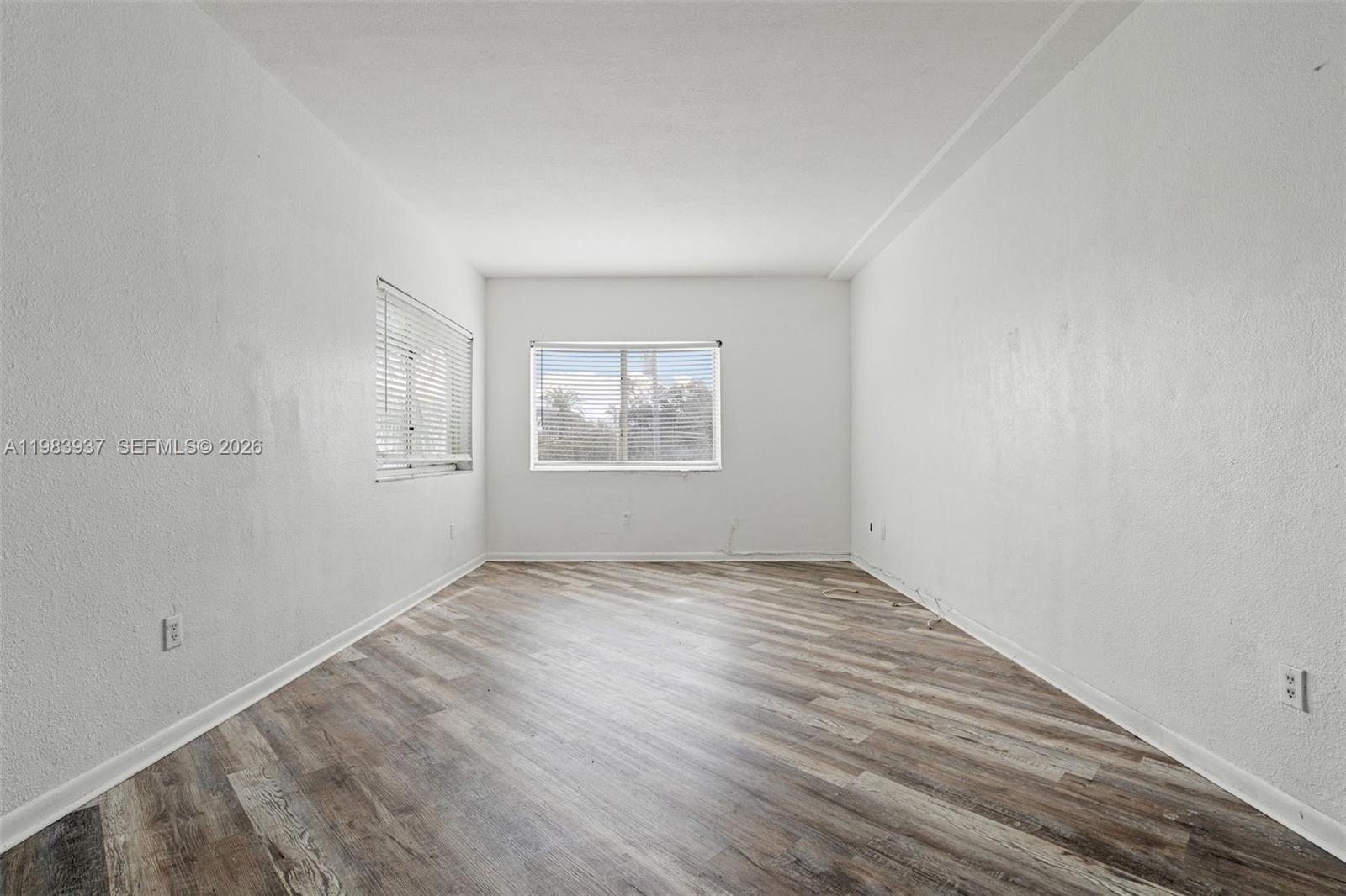 1185 Marseille Dr # 202