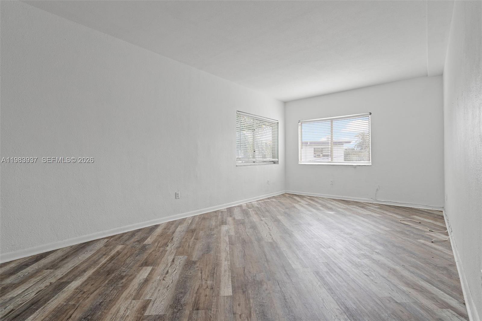 1185 Marseille Dr # 202