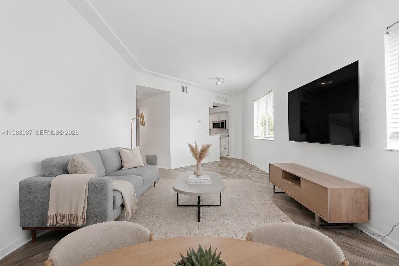 1185 Marseille Dr # 202