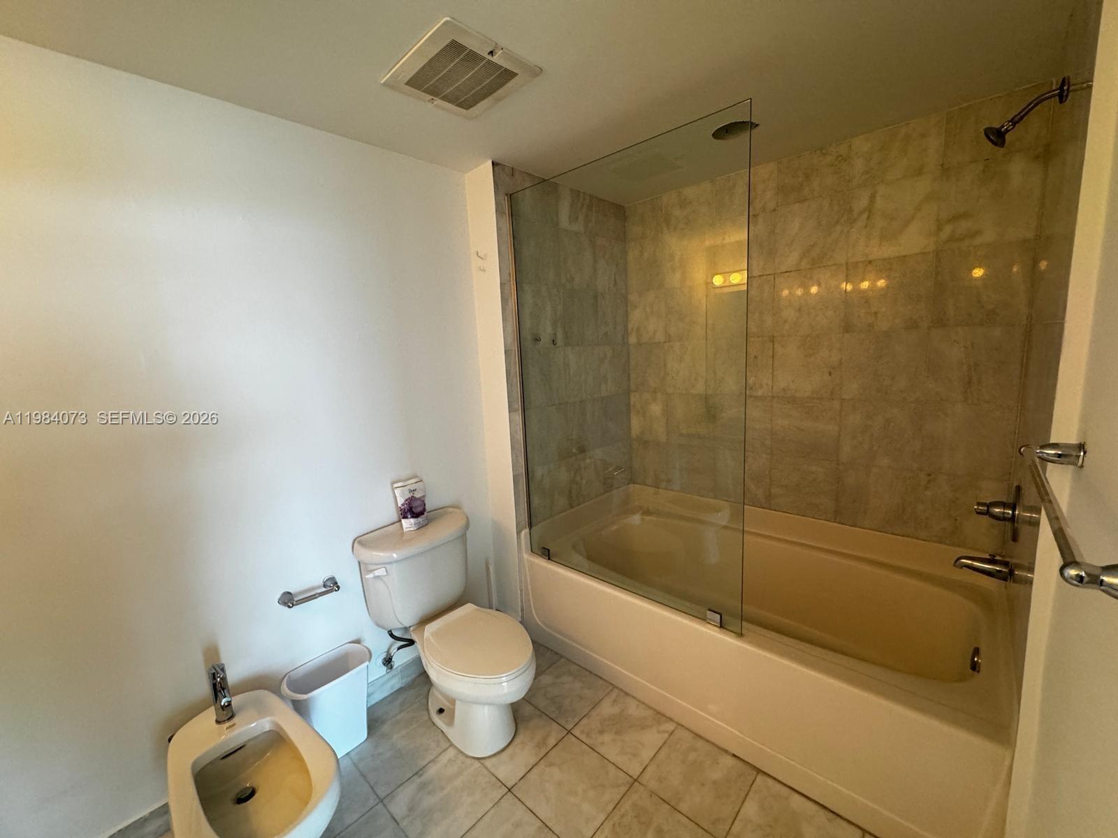 601 NE 36th St # 1808