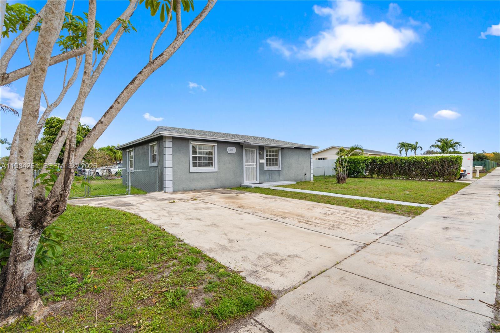 3361 NW 189th St