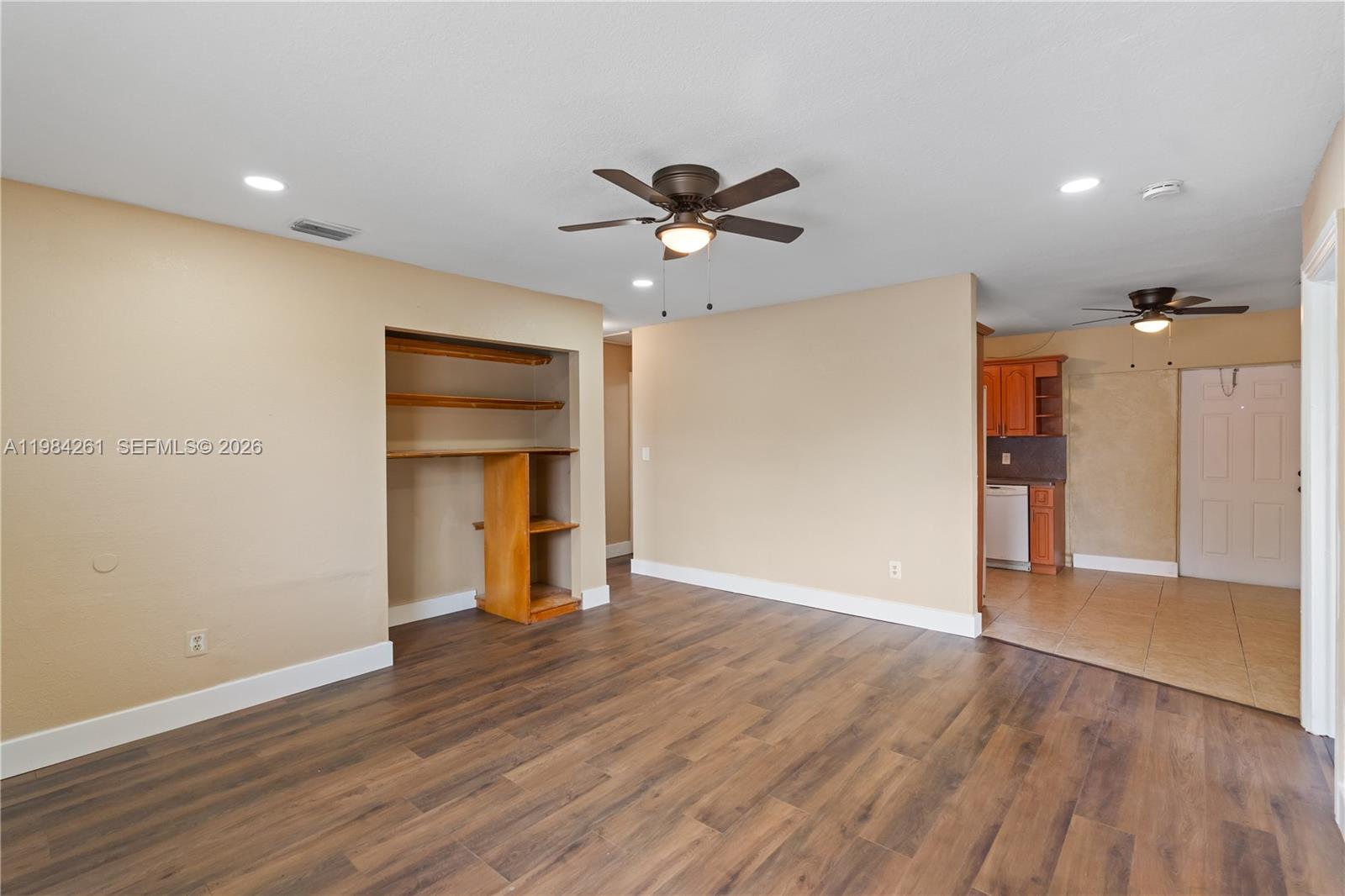 3361 NW 189th St