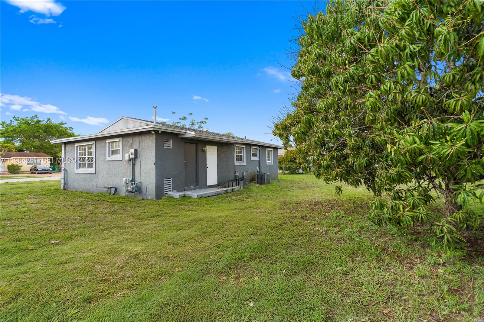 3361 NW 189th St