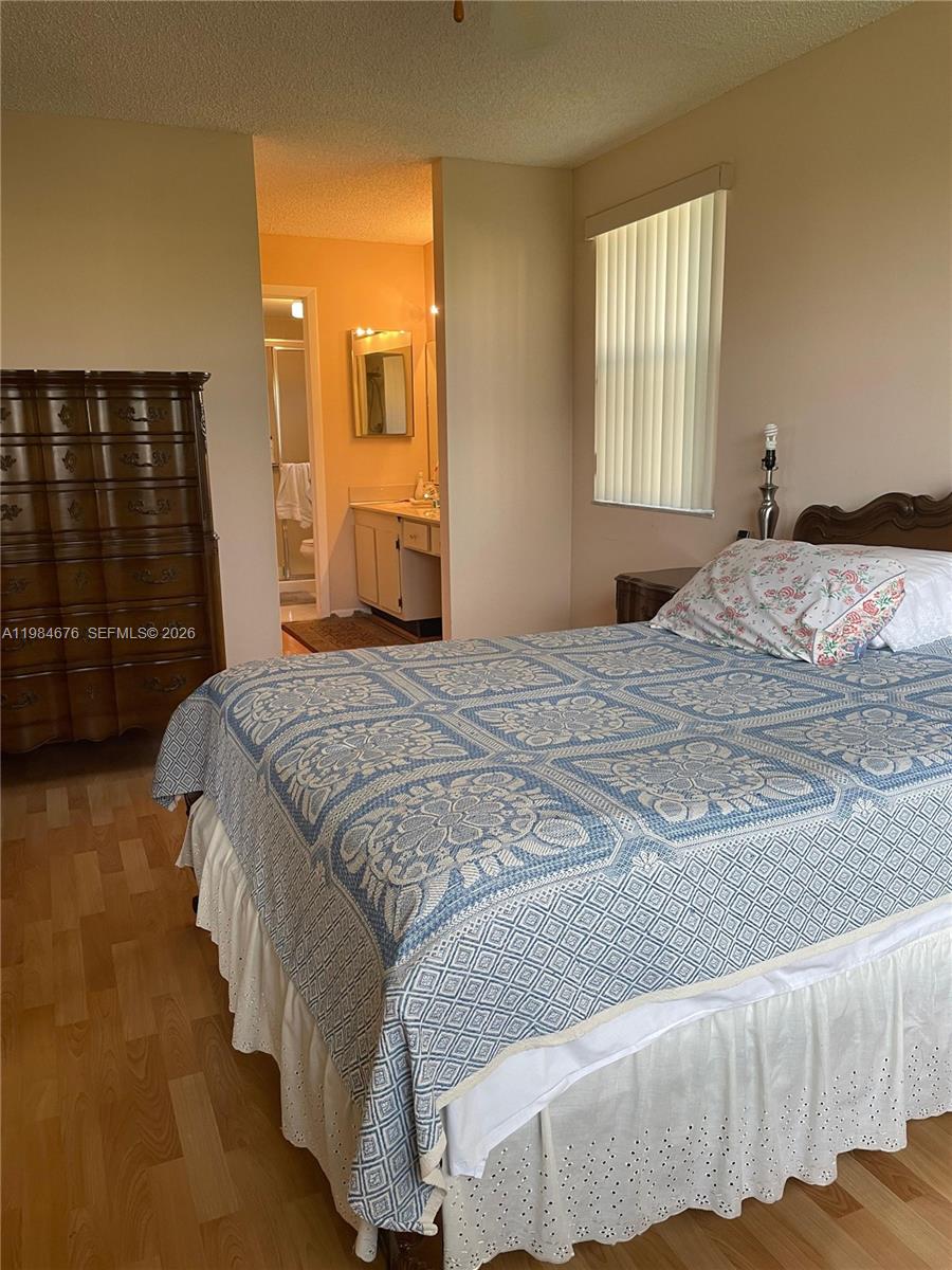 2606 NW 104th Ave # 301