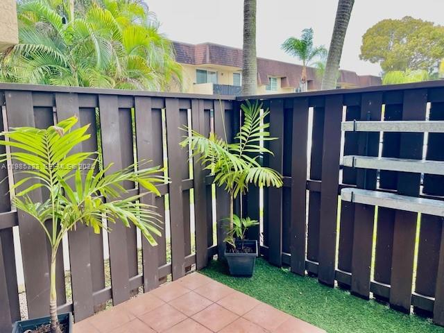 9000 SW 137th St # 5 Unit: 16-5