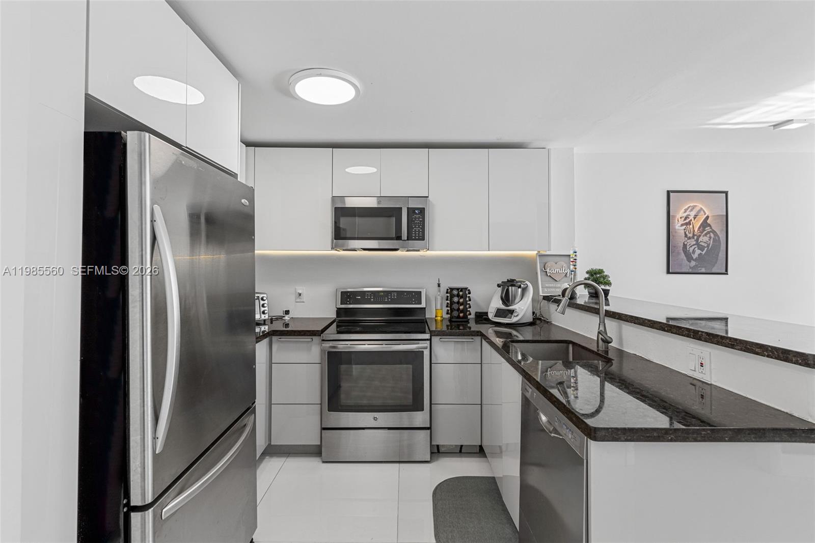 6545 Indian Creek Dr # 306