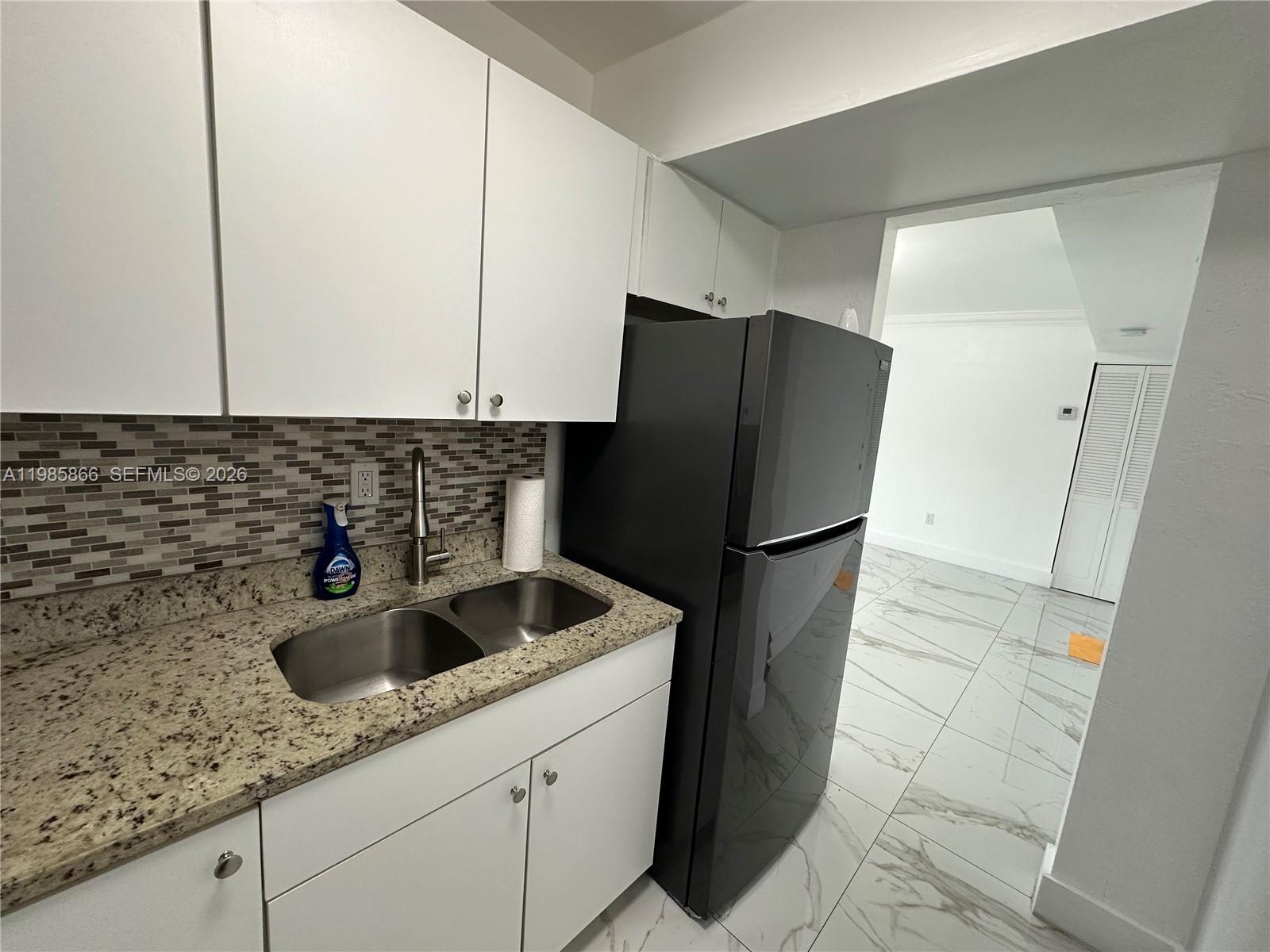 4713 NW 7th St # 1 Unit: 406-1