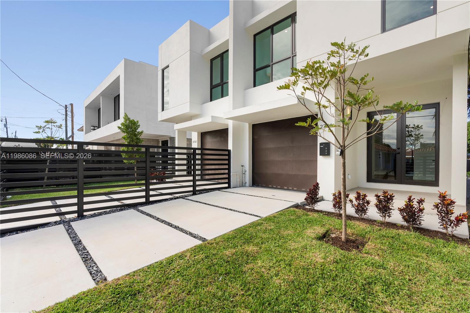 2730 SW 31st Ave
