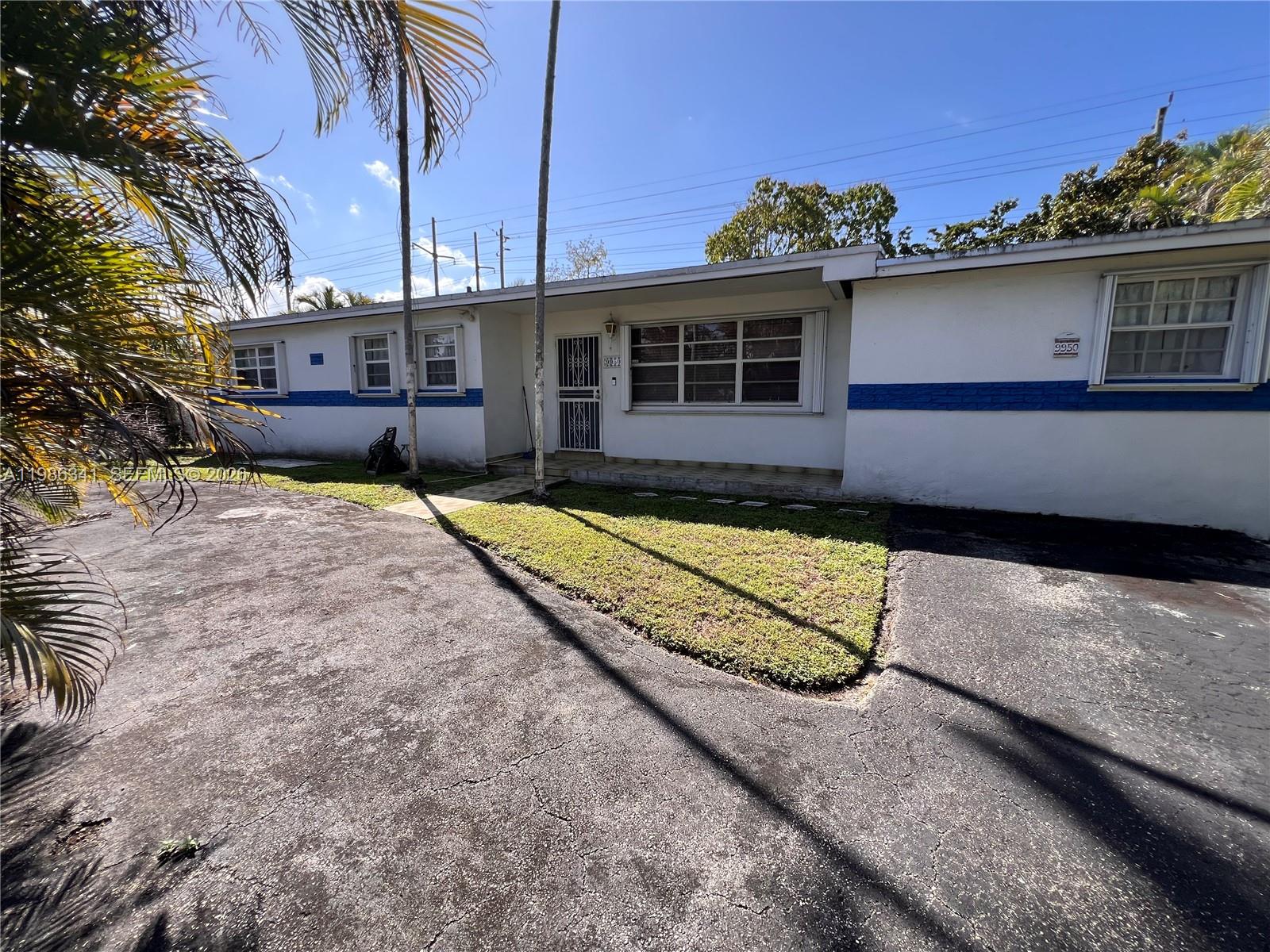 9950 SW 35th Ter