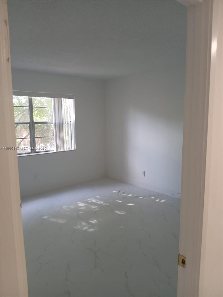 8405 NW 8th St # 311