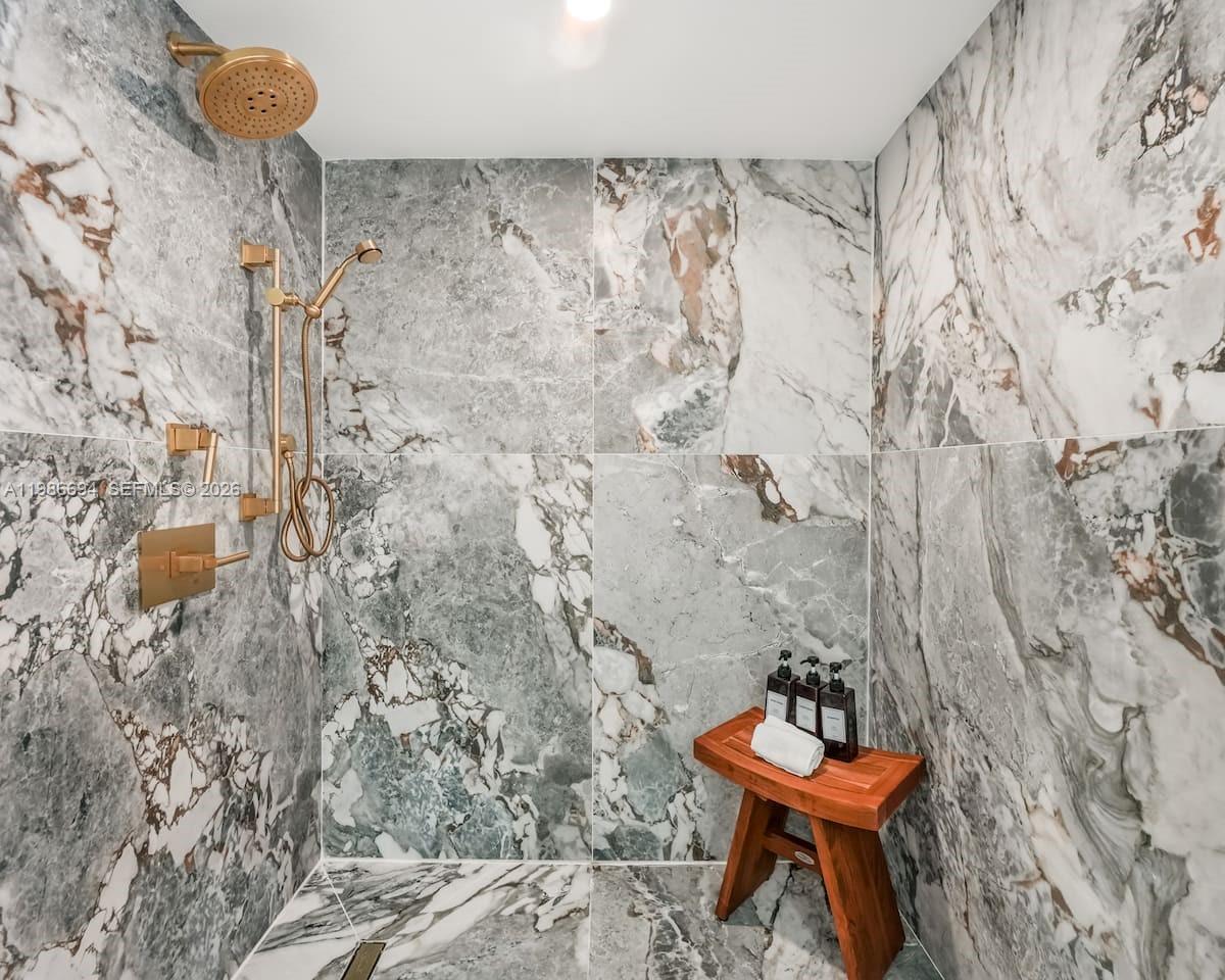 100 Collins Ave # 202