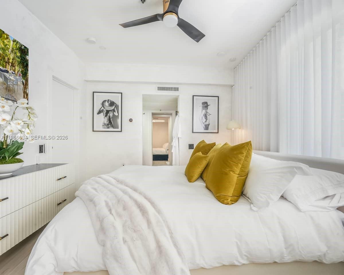 100 Collins Ave # 202