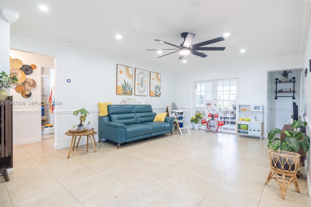 8740 NW 11th St