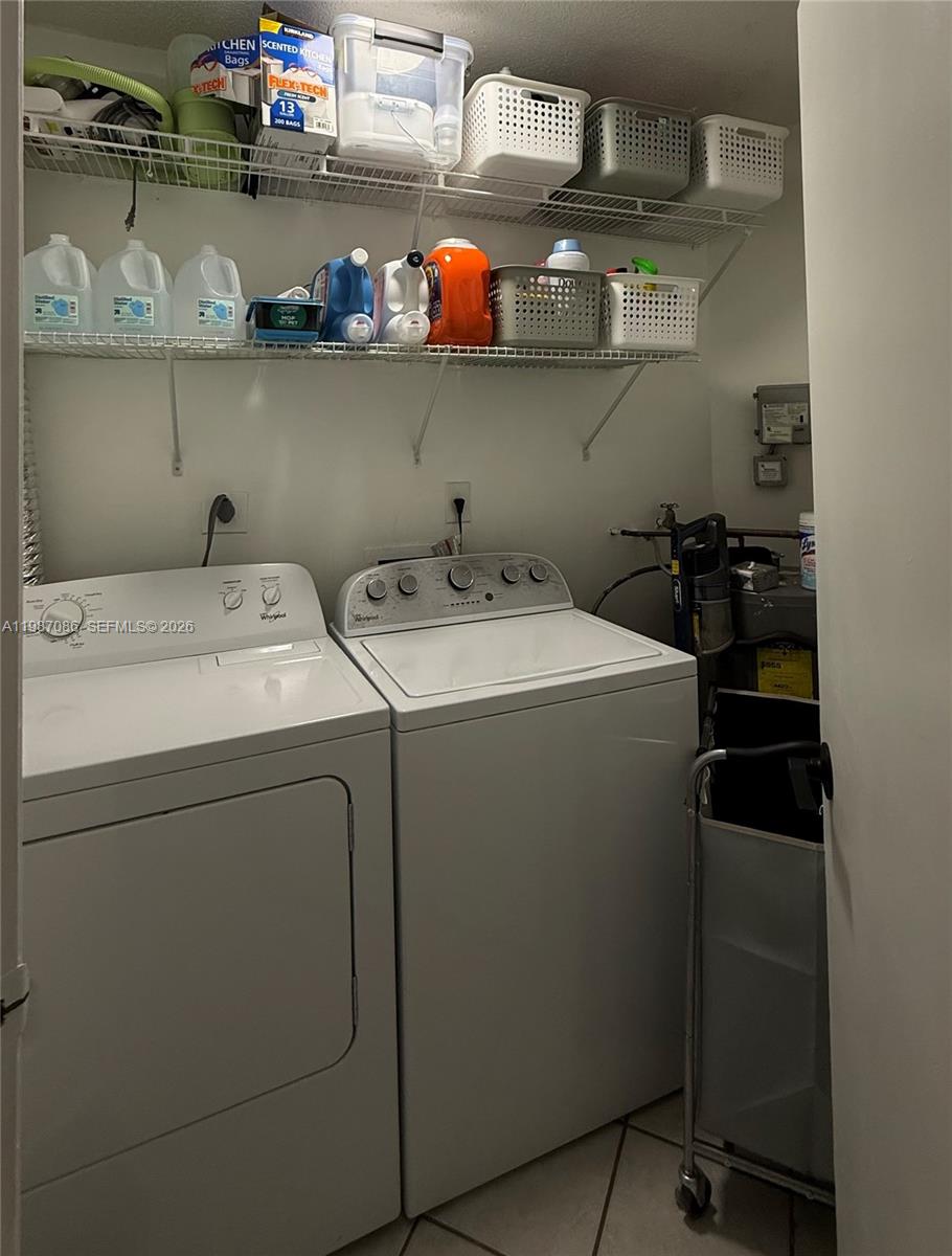 9437 Fontainebleau Blvd # 16 Unit: 110-16