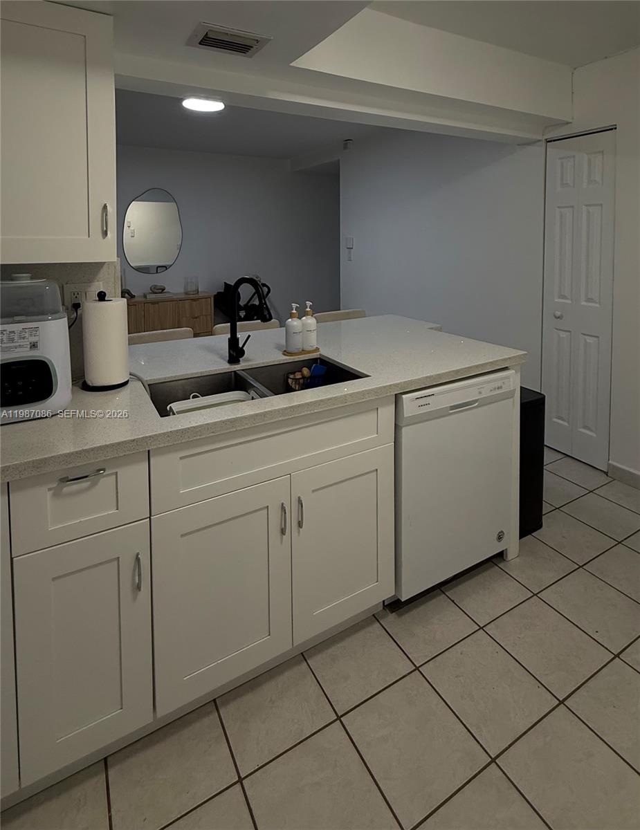 9437 Fontainebleau Blvd # 16 Unit: 110-16