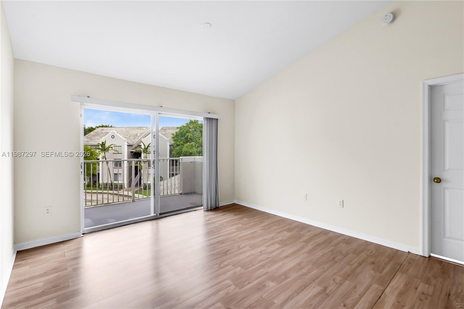 11185 SW 6th St # 301