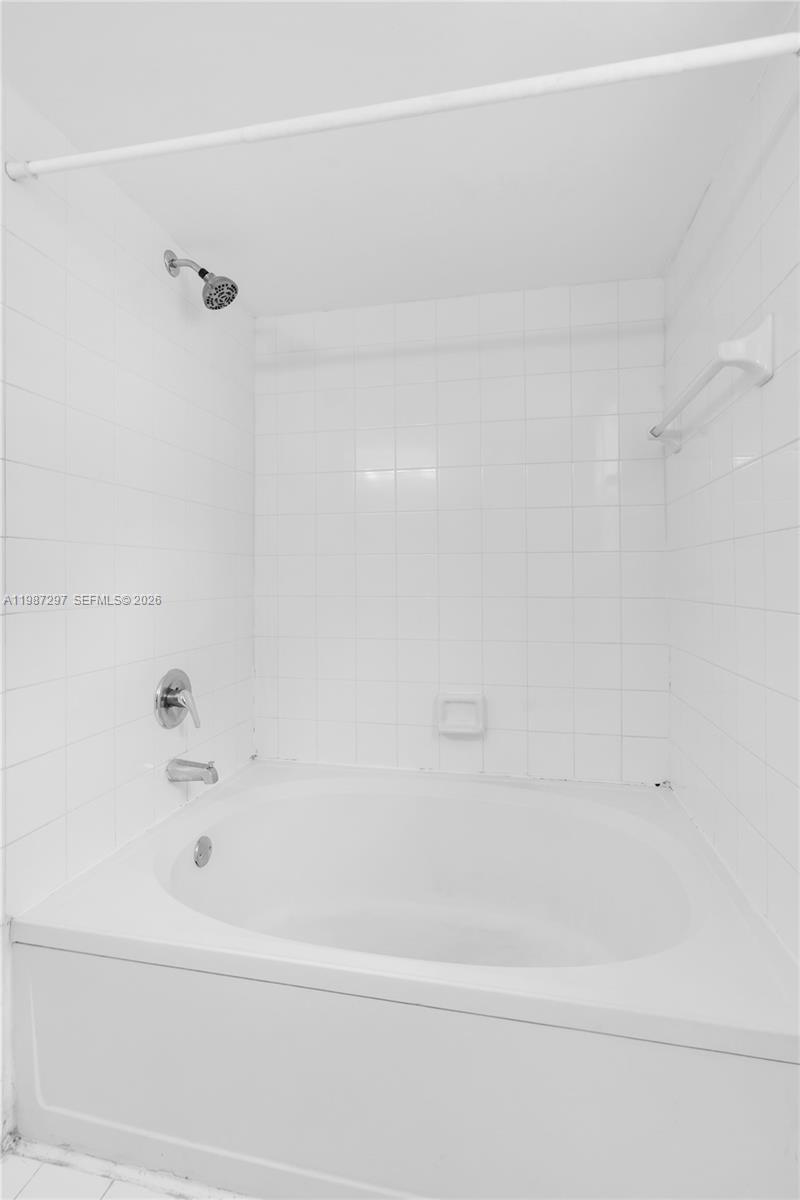 11185 SW 6th St # 301