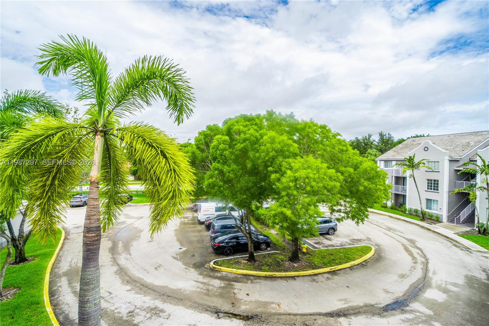 11185 SW 6th St # 301